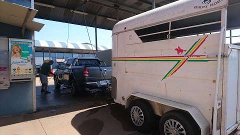 Photo: Lockyer Car and Dog Wash
